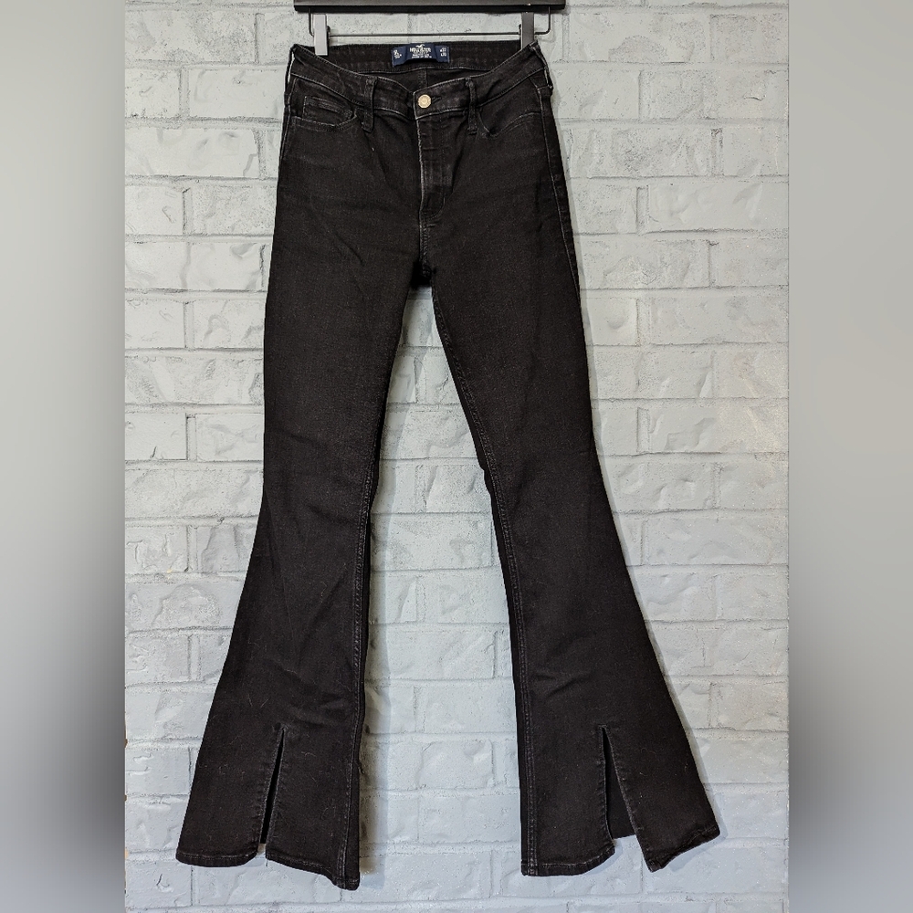 Black High Rise Split Front Flare Jeans | Hollister | Size 5L